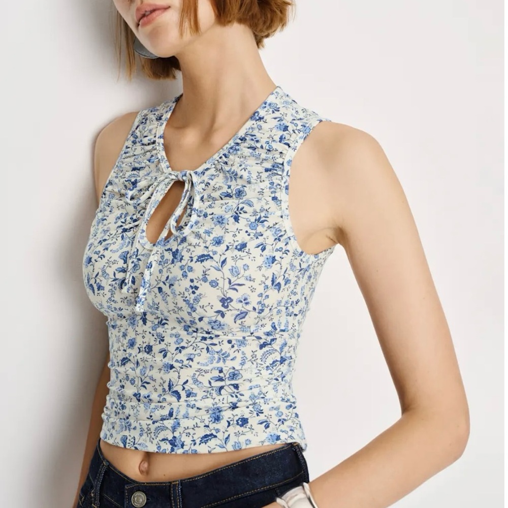 NWT Reformation Bella Knit Top